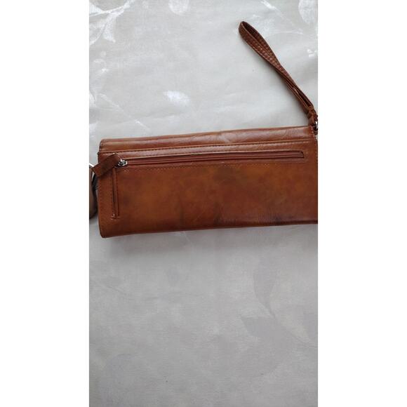 Kenneth Cole Reaction Wristlet Wallet Womens Brown Clutch Zip Pocket ID Window - Picture 6 of 6